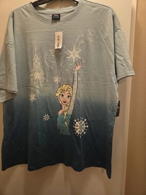 Disney Elsa Ombre Blue Short Sleeve Tee